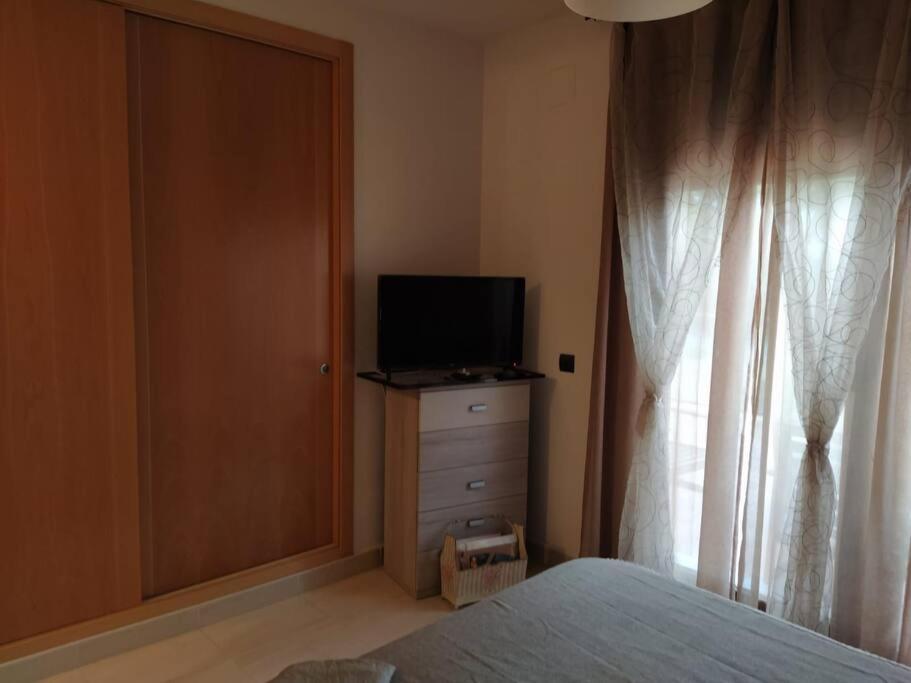 Bajo Puerta De Alcazaba Apartment Retamar  Luaran gambar