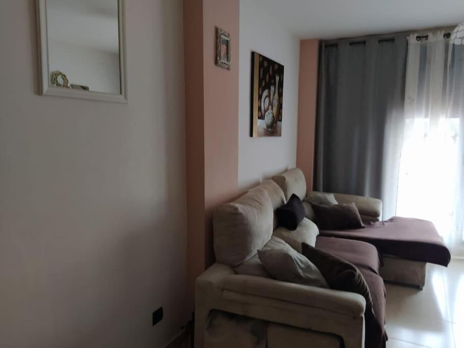 Bajo Puerta De Alcazaba Apartment Retamar  Luaran gambar
