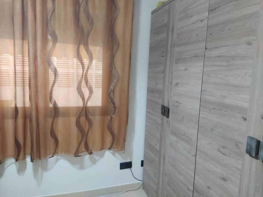 Bajo Puerta De Alcazaba Apartment Retamar  Luaran gambar